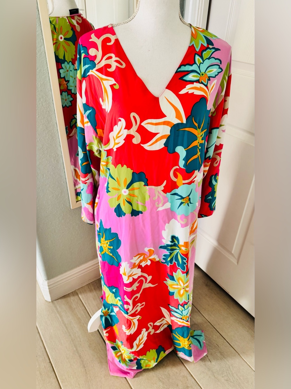 Natori Tropical Floral V Neck Caftan Maxi Dress Pink Size Small